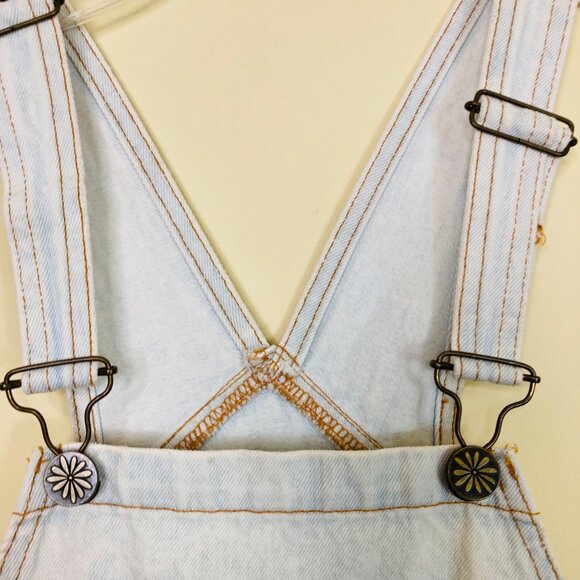 Show me your Mumu Blue Georgia Overall Shorts Small Polar Acid Wash Distressed - Picture 7 of 11